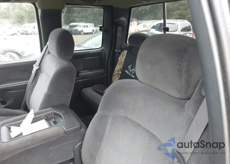 2000 Chevrolet Silverado 1500 Ls из США, поврежденный, VIN 1GCEK19T7YZ109808